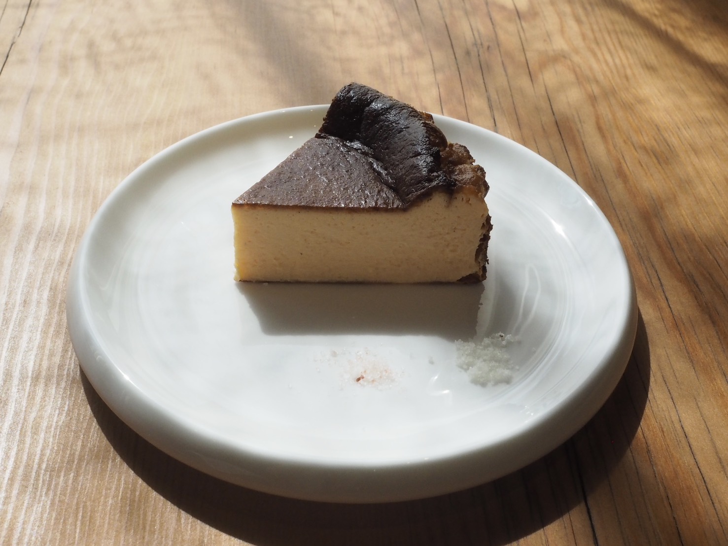 バスクチーズケーキ